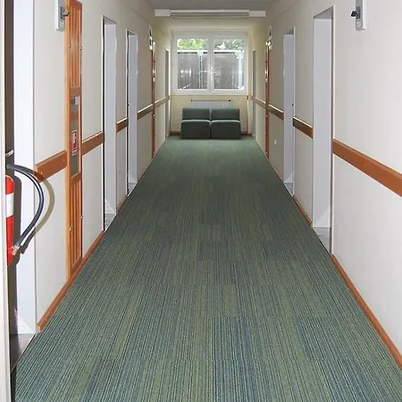 Hotel Uni
