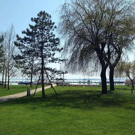 Uni Hotel Balatonfured